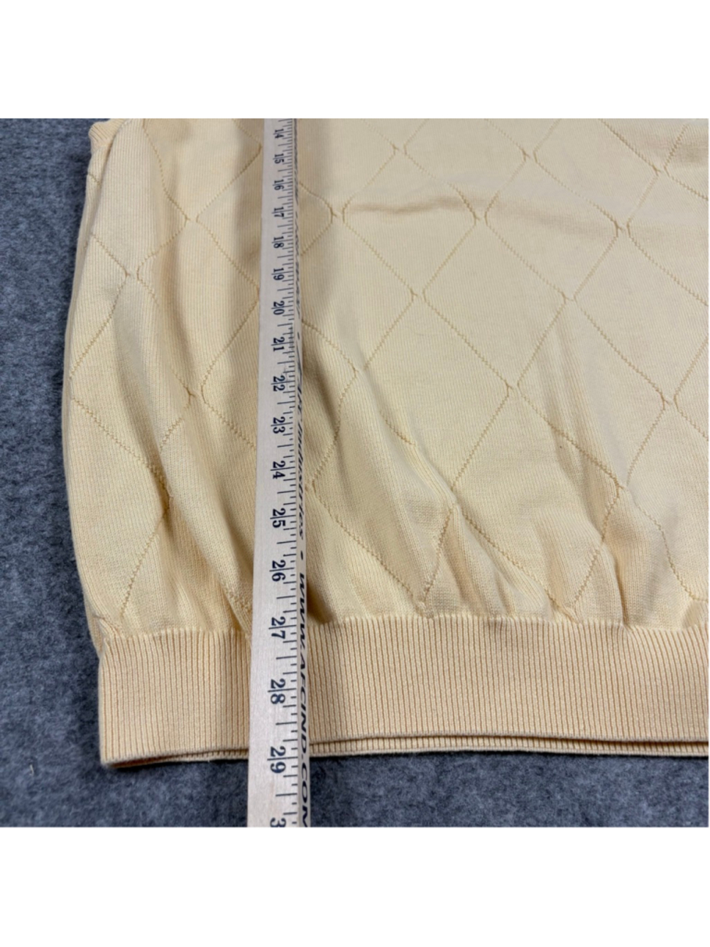 IZOD Golf Sweater Vest XL Yellow Argyle V Neck 100% Cotton Mens Preppy - Picture 9 of 12